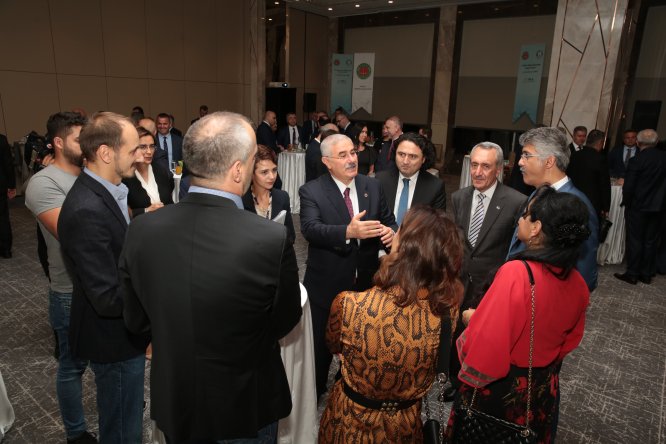 İzmir'de yabancı yargı mensuplarına resepsiyon