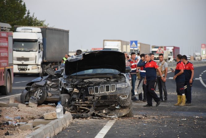 Mardin'de Başsavcı ve Adalet Komisyonu Başkanı trafik kazasında yaralandı