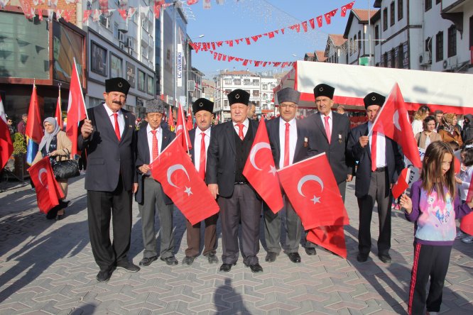 29 Ekim Cumhuriyet Bayramı kutlanıyor