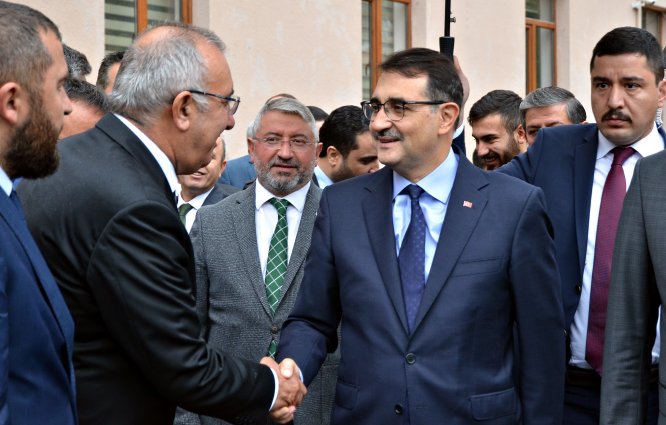 Enerji ve Tabii Kaynaklar Bakanı Dönmez, Çorum’da