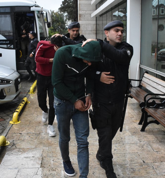 GÜNCELLEME - Samsun'daki DEAŞ operasyonunda yakalanan 11 zanlının gözaltı süresi uzatıldı