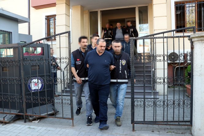 GÜNCELLEME - Sakarya merkezli oto dolandırıcılığı operasyonunda 4 şüpheli tutuklandı