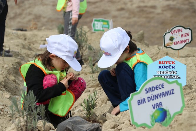 "11 Milyon Ağaç; Bugün Fidan, Yarın Nefes" programı