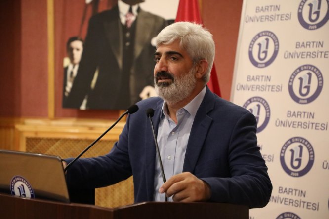 "Orta Doğu: Aktörler ve Değişen Dengeler" konferansı