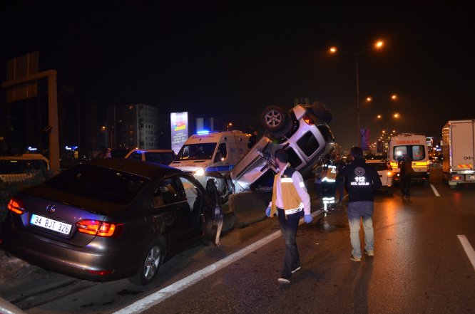 Kadıköy'deki zincirleme kaza trafikte yoğunluğa neden oldu