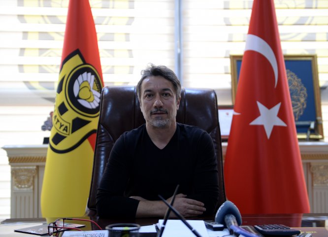 Yeni Malatyaspor Sportif Direktörü Ali Ravcı: "Hedefimiz Fenerbahçe maçını kazanmak"