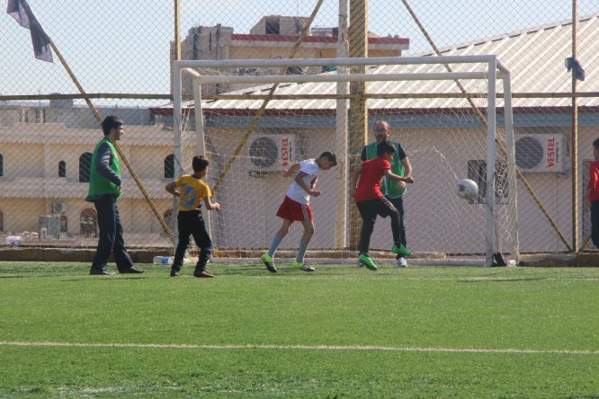 Afrin’de yetimler için futbol etkinliği