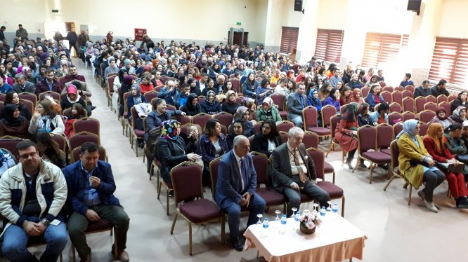 Beypazarı'nda öğretmenlere konferans