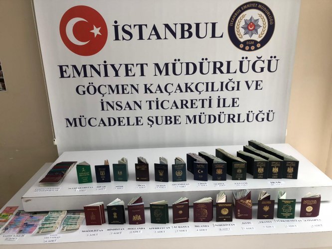 İstanbul'da göçmen kaçakçılığı operasyonunda 10 kişi tutuklandı