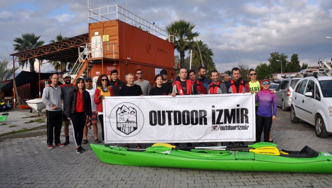 Öğretmenler gününde kürek çektiler