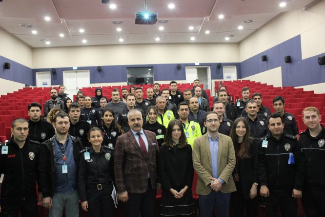 İstanbul Havalimanı'nda sigarayı bırakan polisler çeyrek altınla ödüllendirilecek