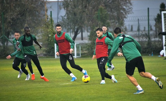 Konyaspor'da Çaykur Rizespor maçı hazırlıkları