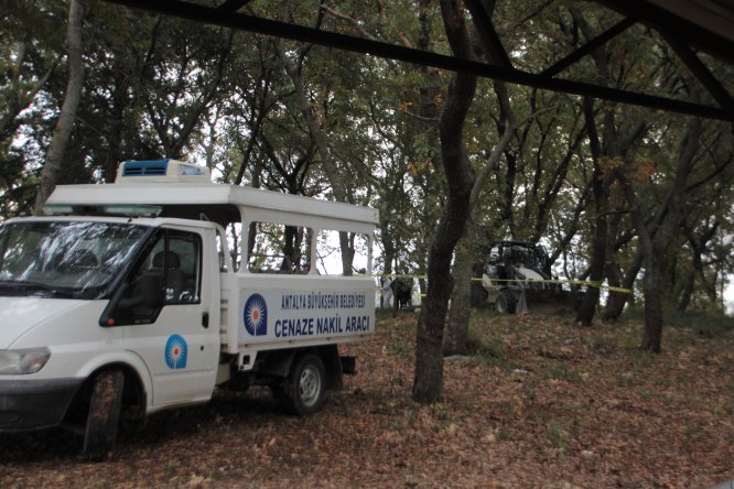 Antalya'da dişini çektiren kişinin enfeksiyon sonucu öldüğü iddiası