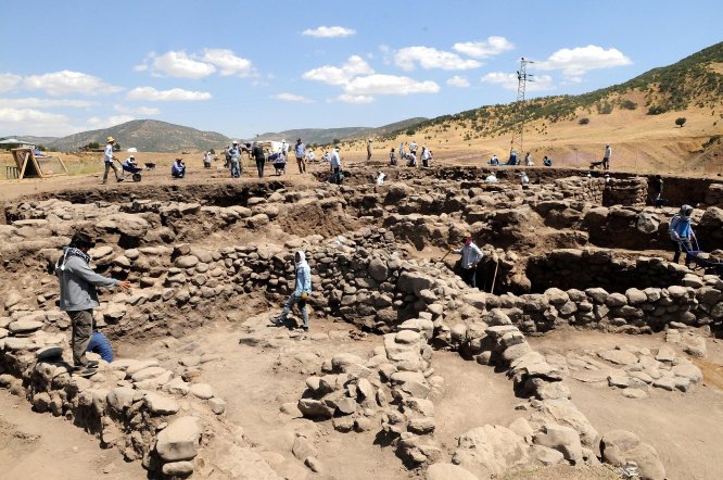 Norik Höyük'teki buğday taneleri 4 bin 500 yıllık çıktı