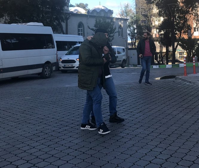 GÜNCELLEME - Samsun'da uyuşturucu operasyonu: 5 gözaltı