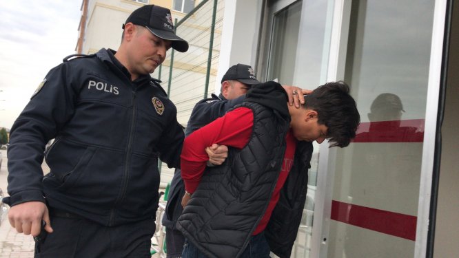 GÜNCELLEME 2 - Bilecik'te haber alınamayan lise öğrencisi Adana'da bulundu