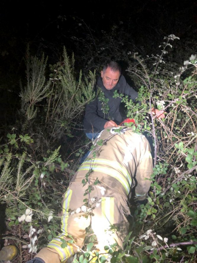 Sarıyer'de çalıların arasında mahsur kalan kişi kurtarıldı