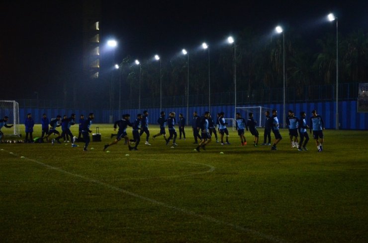 Adana Demirspor’da Altay maçı hazırlıkları devam ediyor
