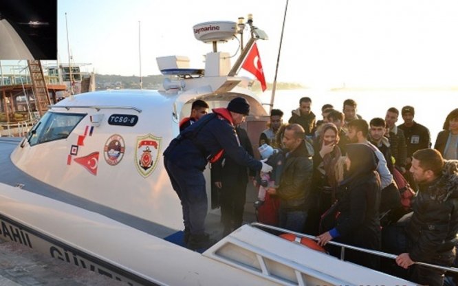 Ayvalık’ta 39 düzensiz göçmen yakalandı