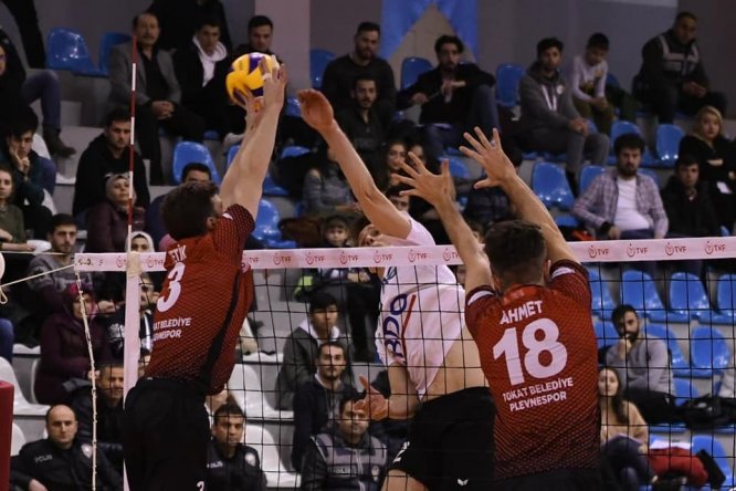 CEV Challenge kupasında Belçika ekibi set vermedi