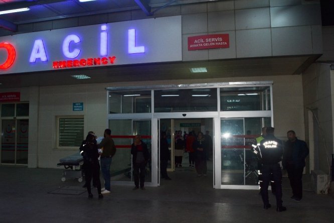 Kozan’da 15 mahkum gıda zehirlenmesi şüphesiyle hastanelik oldu