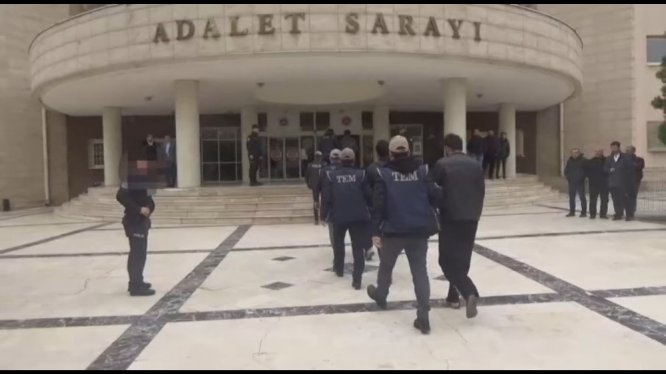 Barış Pınarı Harekatı’nda yakalanan 8 terörist tutuklandı