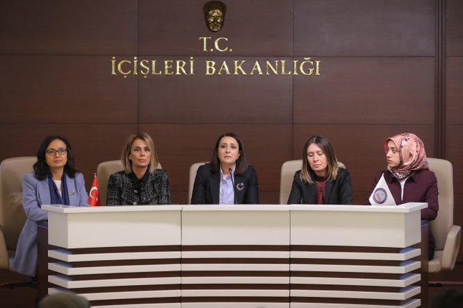 Kadın mülki idare amirlerinden