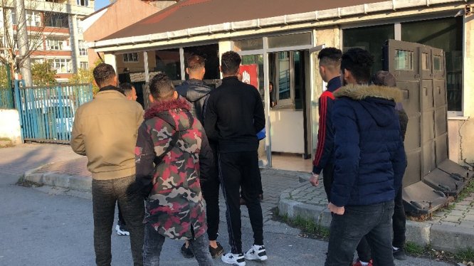 Afrika’dan futbolcu olmak hayaliyle geldiler, Türkiye’de dolandırıldılar
