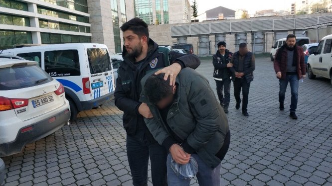 Samsun’da uyuşturucudan 3 şahıs adliyede