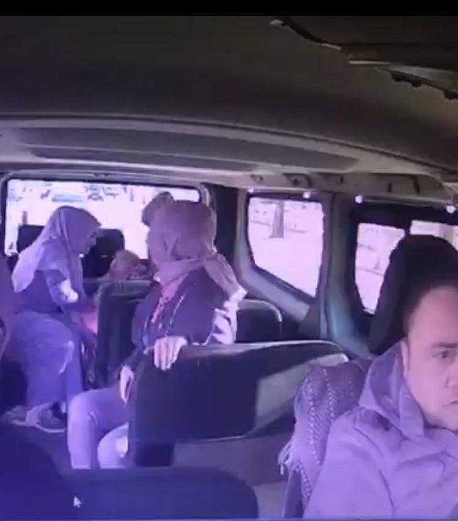 Boğazına şeker kaçan çocuğu şoför hastaneye yetiştirdi