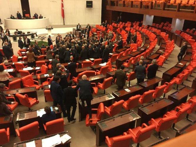 TBMM’de bütçe görüşmelerinde tartışma
