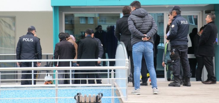 Genç hakim 13. katlı binanın terasından düşerek öldü