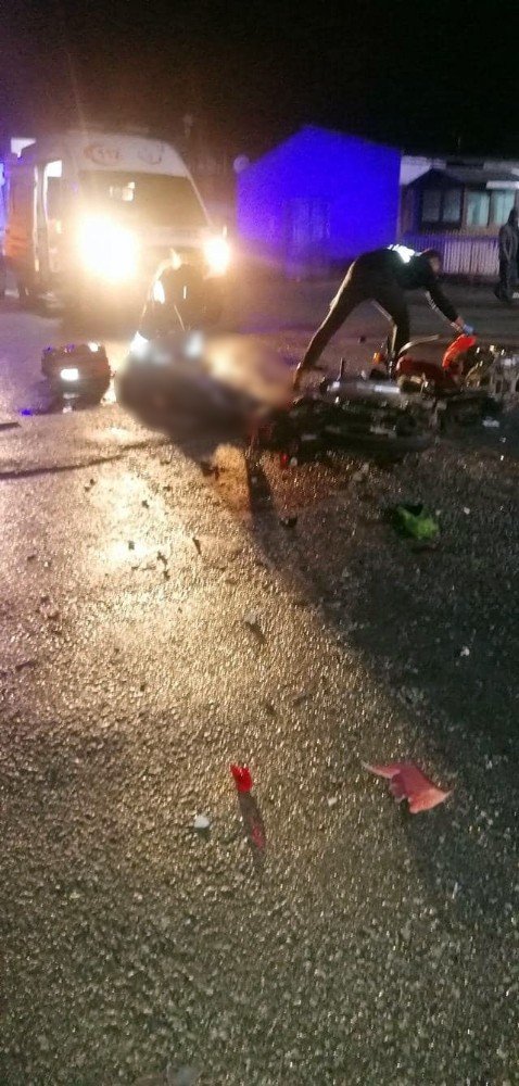 Alanya’da 2 motosiklet kafa kafaya çarpıştı: 1 ölü