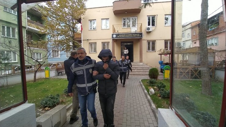 Kuyumcuyu soyan hırsızlar: "Zevk için yaptık"