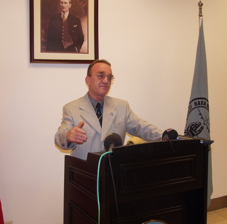 Eski Çevre Bakanına dolandırıcılık şoku