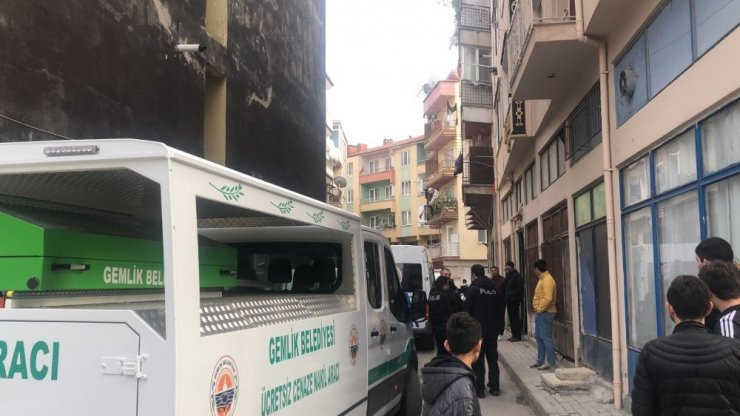 Abla ve kardeşini öldüren zanlıya çifte müebbet talebi