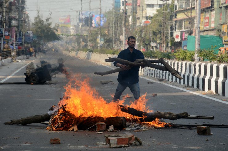 Hindistan’da vatandaşlık yasası kaosu büyüyor