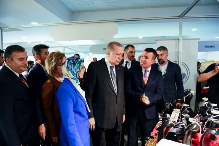 Ülke genelinde okul çevreleri ve servis araçlarına eş zamanlı denetim