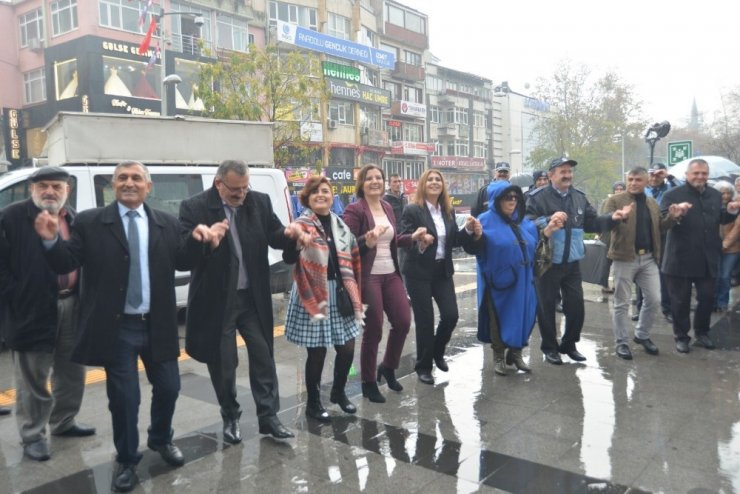 İzmit Belediyesi’nden memura kümülatif yüzde 28 zam