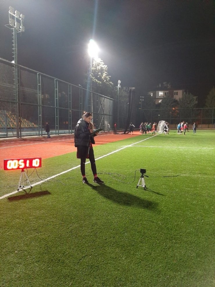 Kadın eğitmenden futbola bilimsel yaklaşım