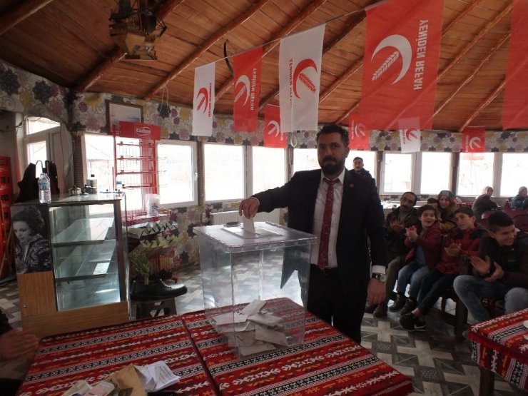 Yeniden Refah Partisi Malazgirt İlçe Kongresini yaptı