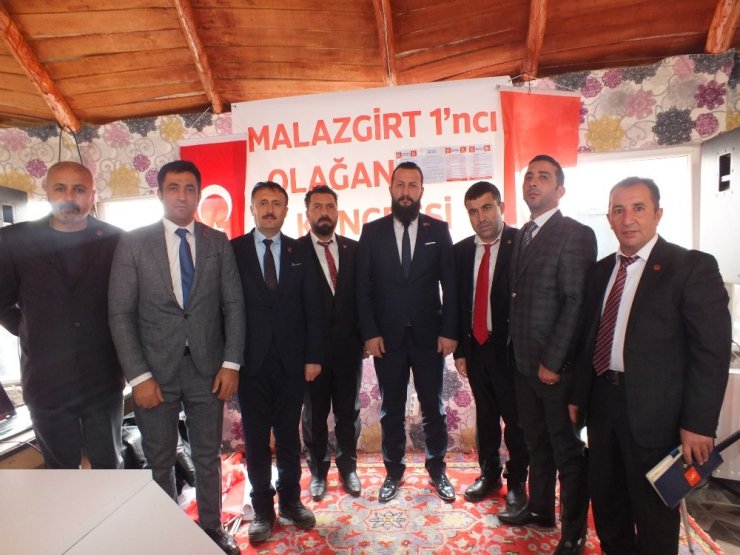 Yeniden Refah Partisi Malazgirt İlçe Kongresini yaptı