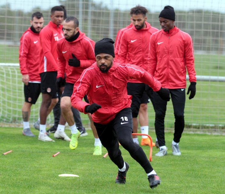 Antalyaspor Alanya’ya gitti