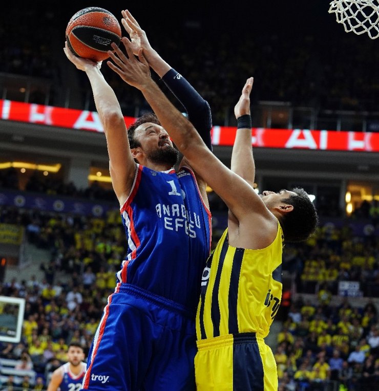Son 10 maçta Efes, Fener’e karşı üstün