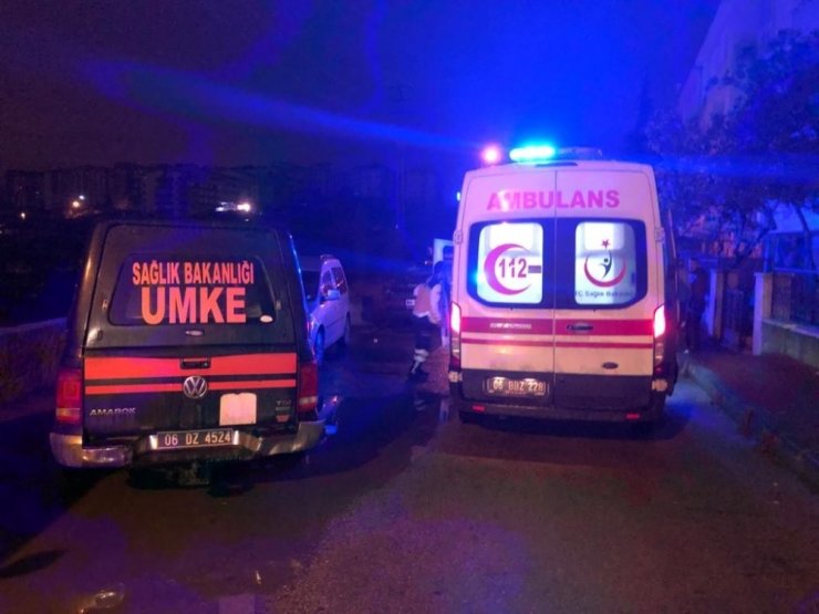 Başkent’te çıkan yangında kardeşini son anda kurtardı