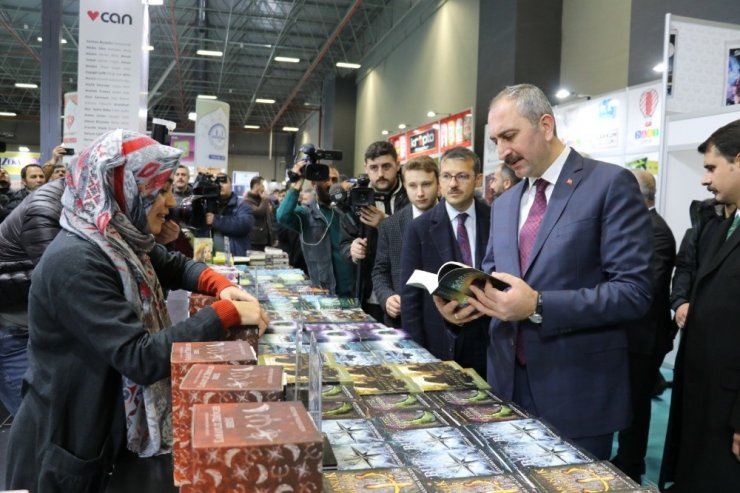 Adalet Bakanı Gül’ün Van temasları