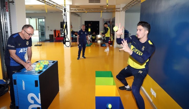 Fenerbahçe, Sivasspor maçı hazırlıklarını sürdürdü