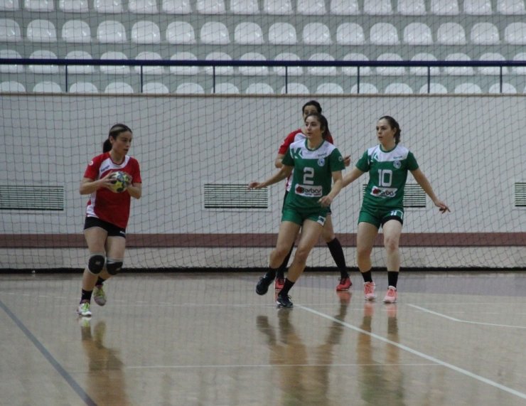 Hentbol Kadınlar Türkiye Kupası: Görele Belediyesi: 39 - Aksaray Belediyesi: 34