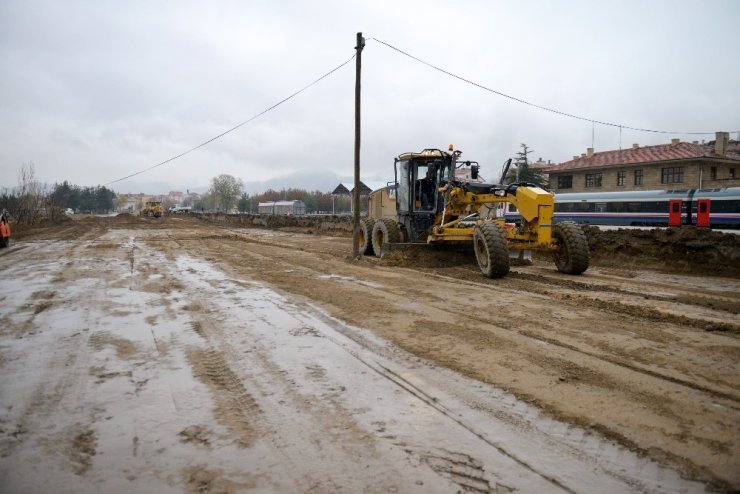 Isparta Belediyesi’nden şehir trafiğini rahatlatacak bir yol daha