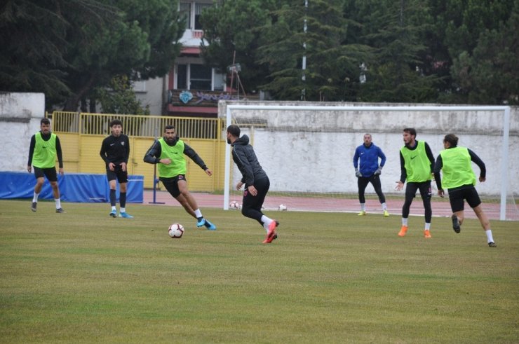Isparta 32 Spor’da hedef galibiyet